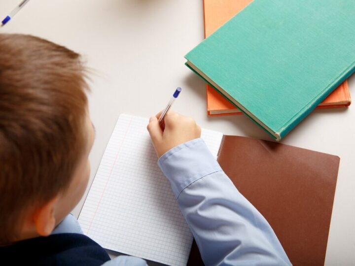 Mundury na Dniach Otwartych: Policjanci inspirują przyszłe pokolenia w Wadowicach