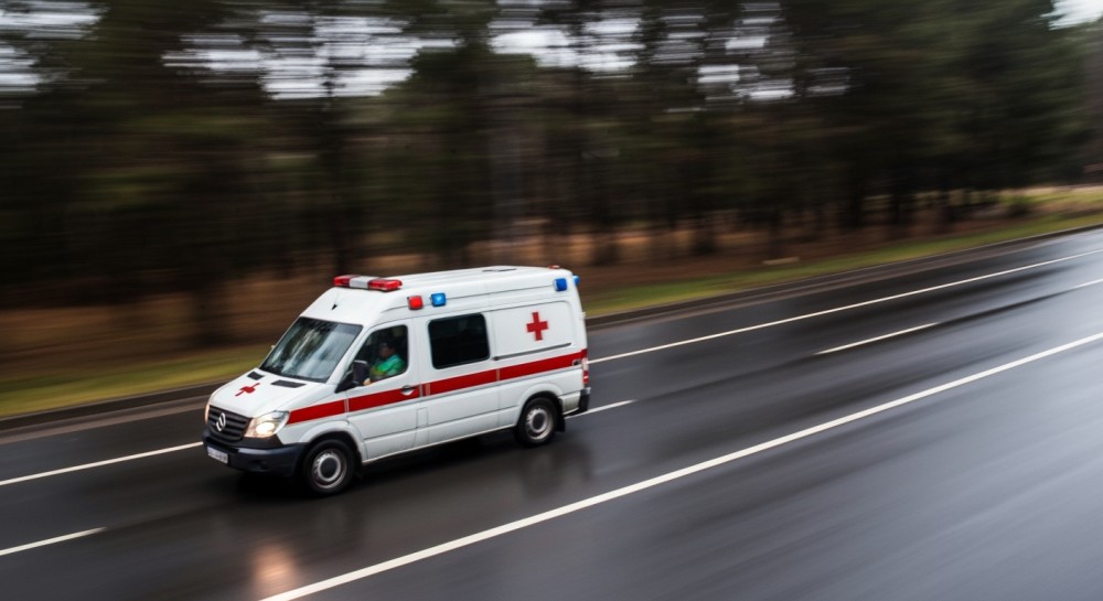 Wybuch gazu w Maniowach: 70-latek ranny, klub sportowy zniszczony