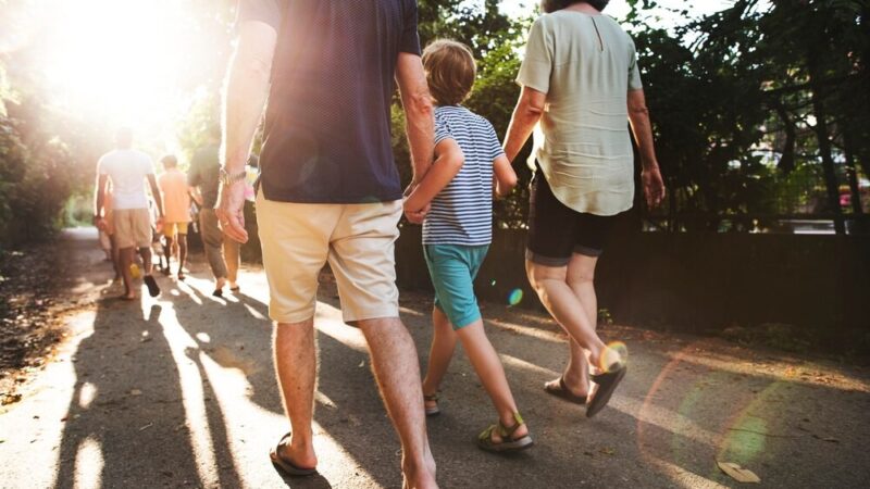 Zmień życie dziecka: Zostań rodziną zastępczą!