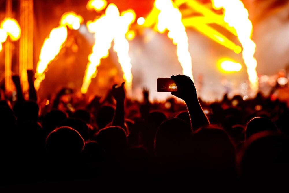 Odkryj Polską Muzykę: Startuje Dyskusyjny Klub Płytowy w Krakowie!