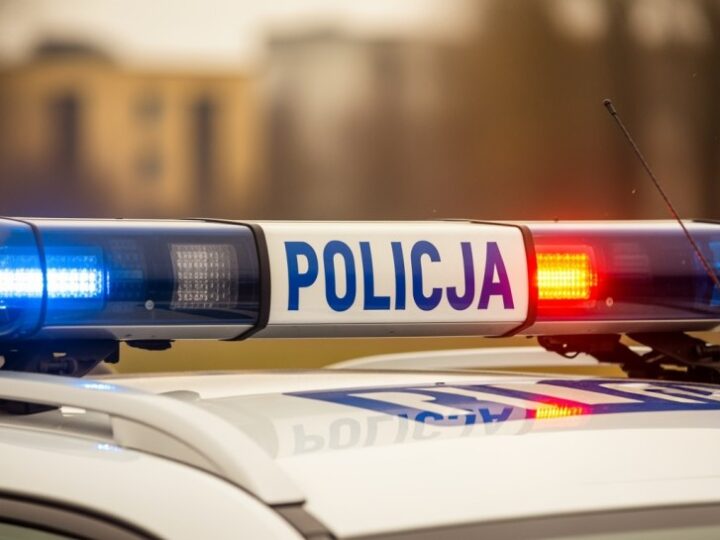 Policja na tropie: Zatrzymano mężczyznę poszukiwanego listem gończym w markecie w Brzeszczach