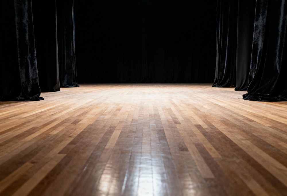 Teatralna Noc w Krakowie: Odkryj Magię Scen!