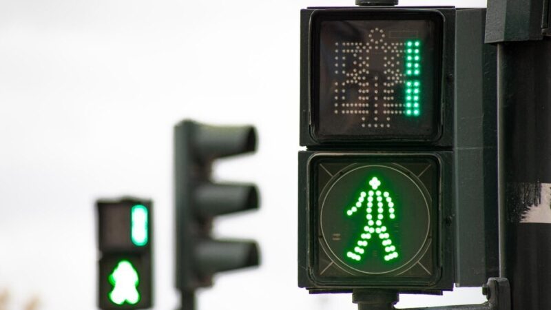 Parówki z gwoździami w Wieliczce: mieszkańcy ostrzegają przed niebezpieczeństwem!