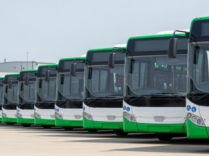 Zmiany w ruchu autobusowym na ul. Majora – co musisz wiedzieć?
