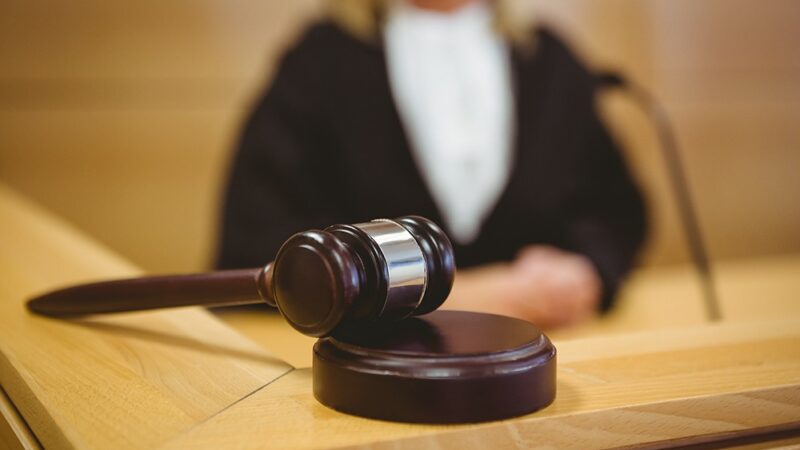 Policja w akcji: Trzech poszukiwanych za kratkami!