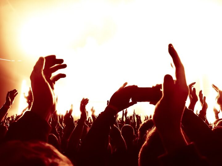 Festiwal Radości w Grabiu: Muzyka, Tańce i Wspólna Zabawa!