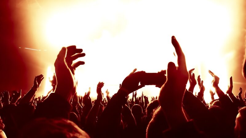 Festiwal Radości w Grabiu: Muzyka, Tańce i Wspólna Zabawa!