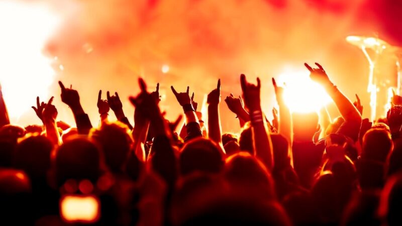 Krakowska Lekcja Śpiewania: Wspólne Muzyczne Święto na Małym Rynku