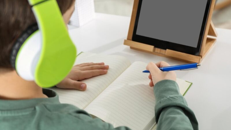 Przedszkole w Grajowie: Umowa na przebudowę budynku OSP podpisana!
