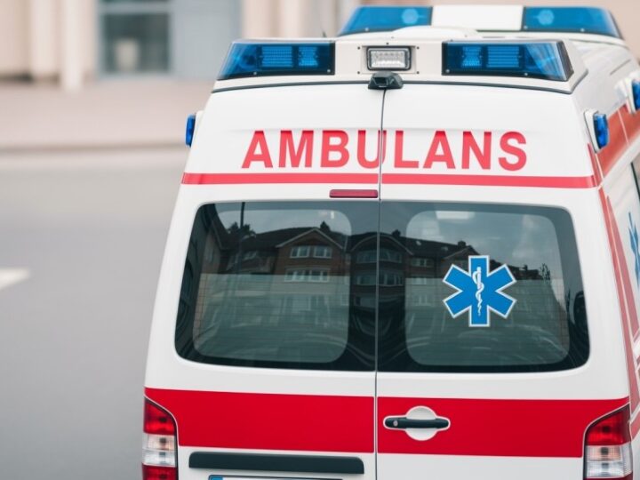 Wakacyjne kontrole bezpieczeństwa nad jeziorem w Klimkówce