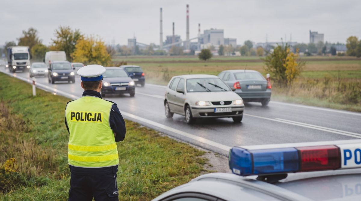 15-latek uciekał przed policją na niesprawnym motocyklu bez uprawnień