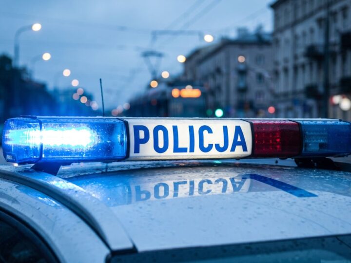 Dzielnicowi z Kalwarii Zebrzydowskiej w akcji: Zatrzymano poszukiwanego 33-latka