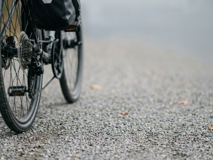 Kraków zyskał nową ścieżkę pieszo-rowerową: komfortowe połączenie dla mieszkańców