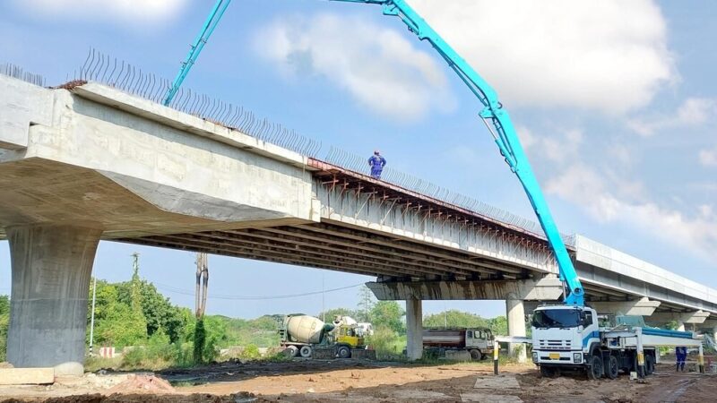 Nowy most nad Krzyworzeką w Wiśniowej. Inwestycja ma ograniczyć skutki powodzi