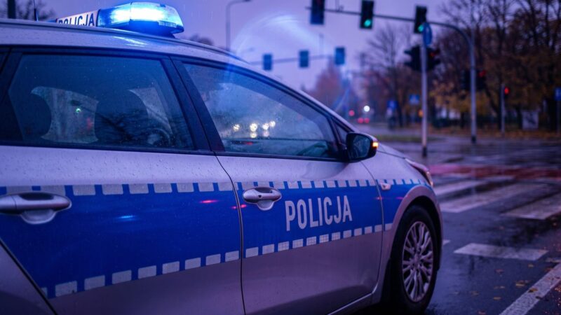 Nowi młodsi aspiranci Policji: Wręczenie aktów mianowania w Nowym Sączu